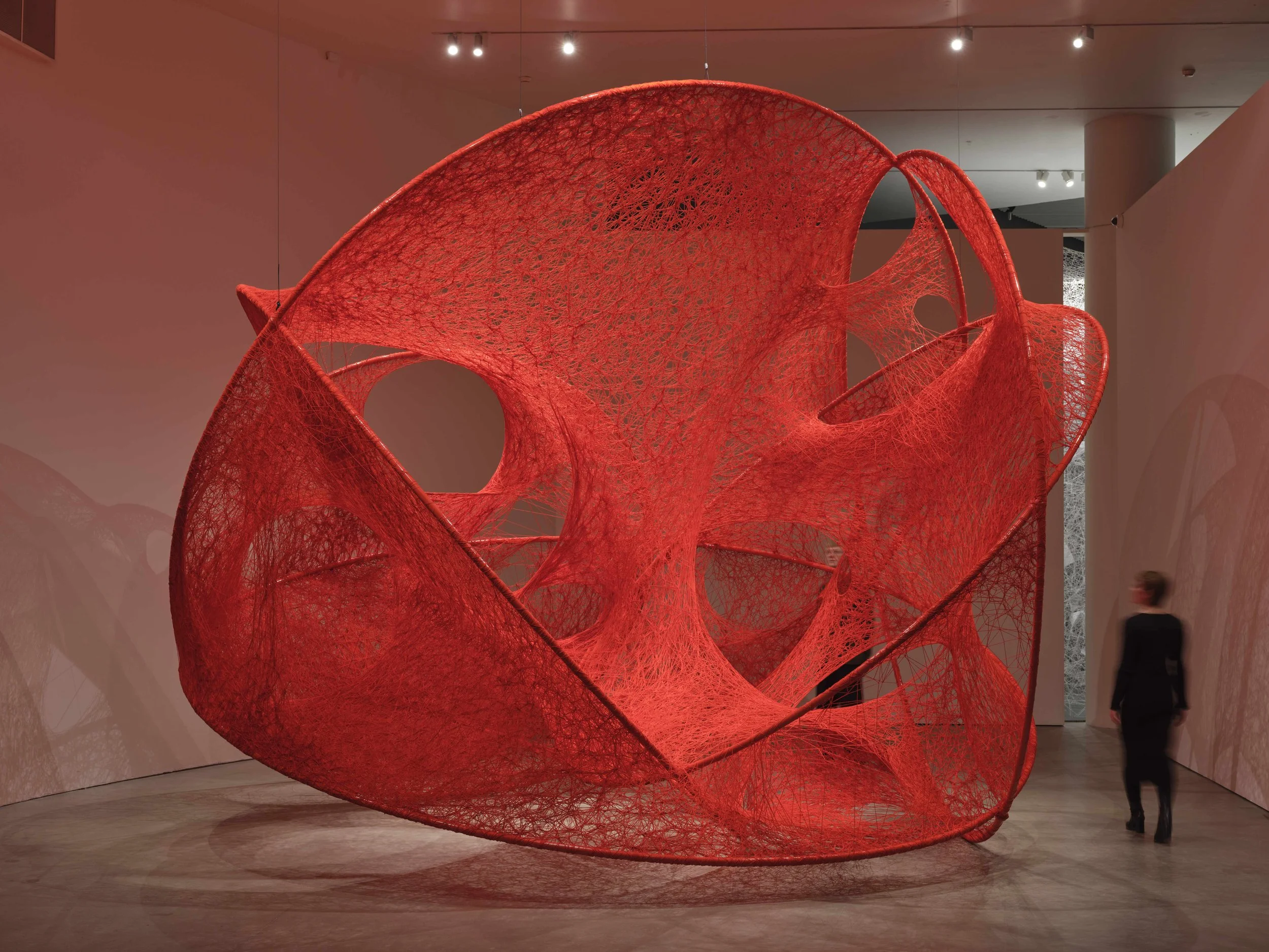 塩田千春　Chiharu Shiota CHIHARU SHIOTA–塩田千春